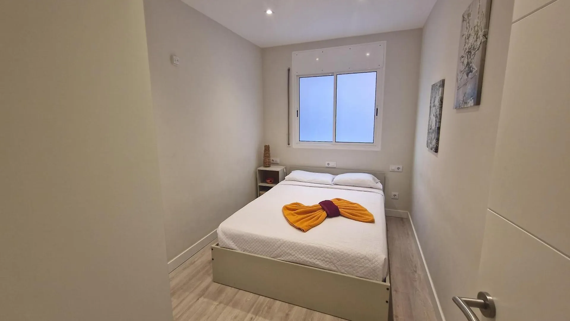 Apartment Barcelona Duplex De 3 Habitaciones L'Hospitalet de Llobregat